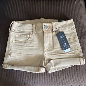 American Eagle size 0, super-stretch beige shorts